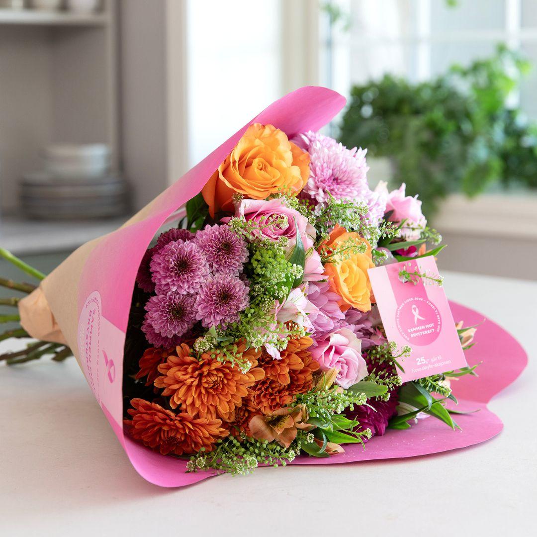 1_Rosa-sløyfe-bukett_1080x1080_2025-10-01-131950_rhdk.jpg