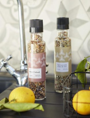 106007594 Krydderkvern røkt chilisalt 160 gram 106008846 Krydderkvern salt chili kokos lime 160 gram